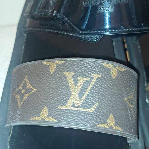 Louis Vuitton Sunbath Flat Mule Sandal Size 41 or US 9.5 - Picture 10 of 17